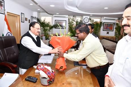 Description: http://sneaindia.com/files/photos/Photo%20with%20Shri%20Nadda%20ji%20NP%20BJP%202.jpg